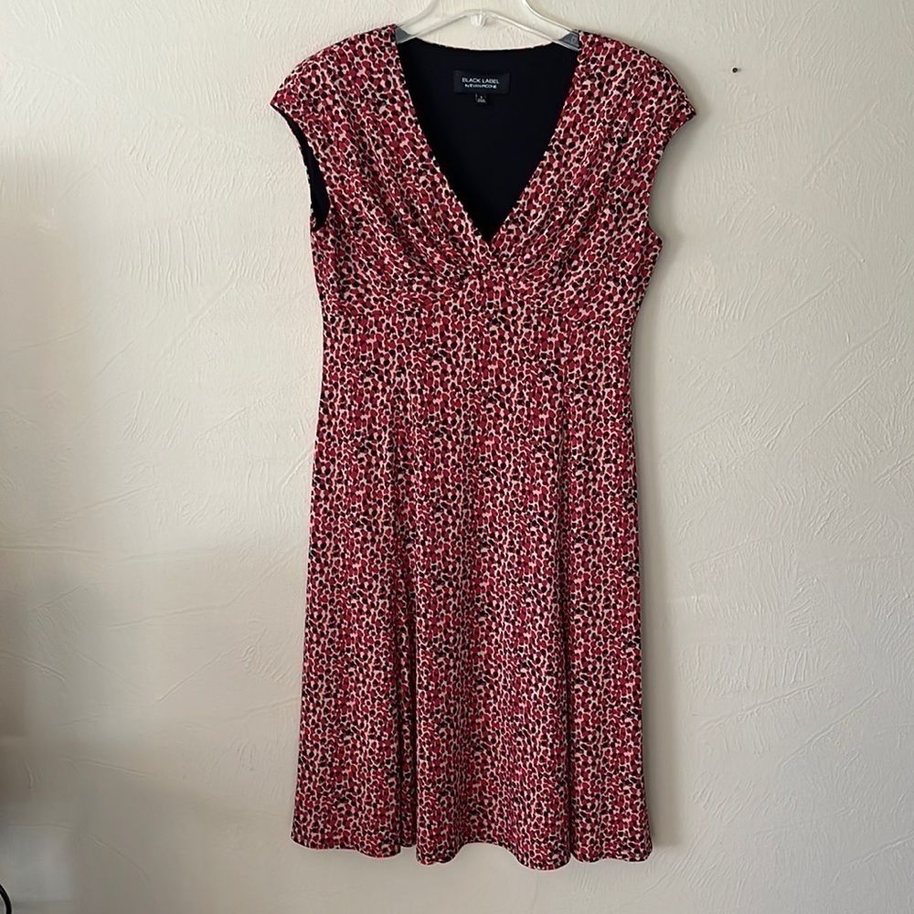 Black Label by Evan-Picone mock wrap front sleeveless size 8